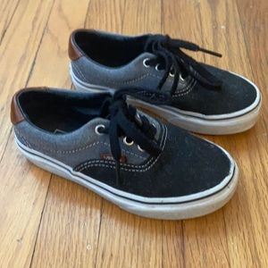 Vans shoes boys size 13